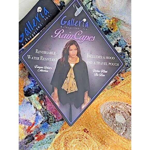 Gustav Klimt The Kiss Galleria Rain Cape w/Hood Travel Pouch Reversible One Size - Picture 14 of 14